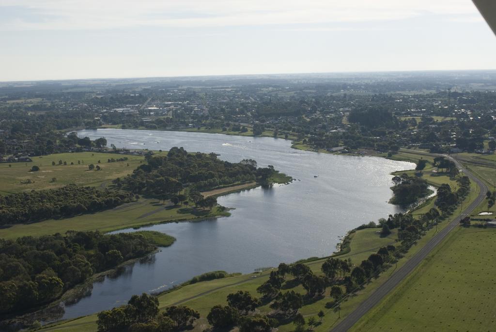 Lake Hamilton Motor Village And Caravan Park المظهر الخارجي الصورة